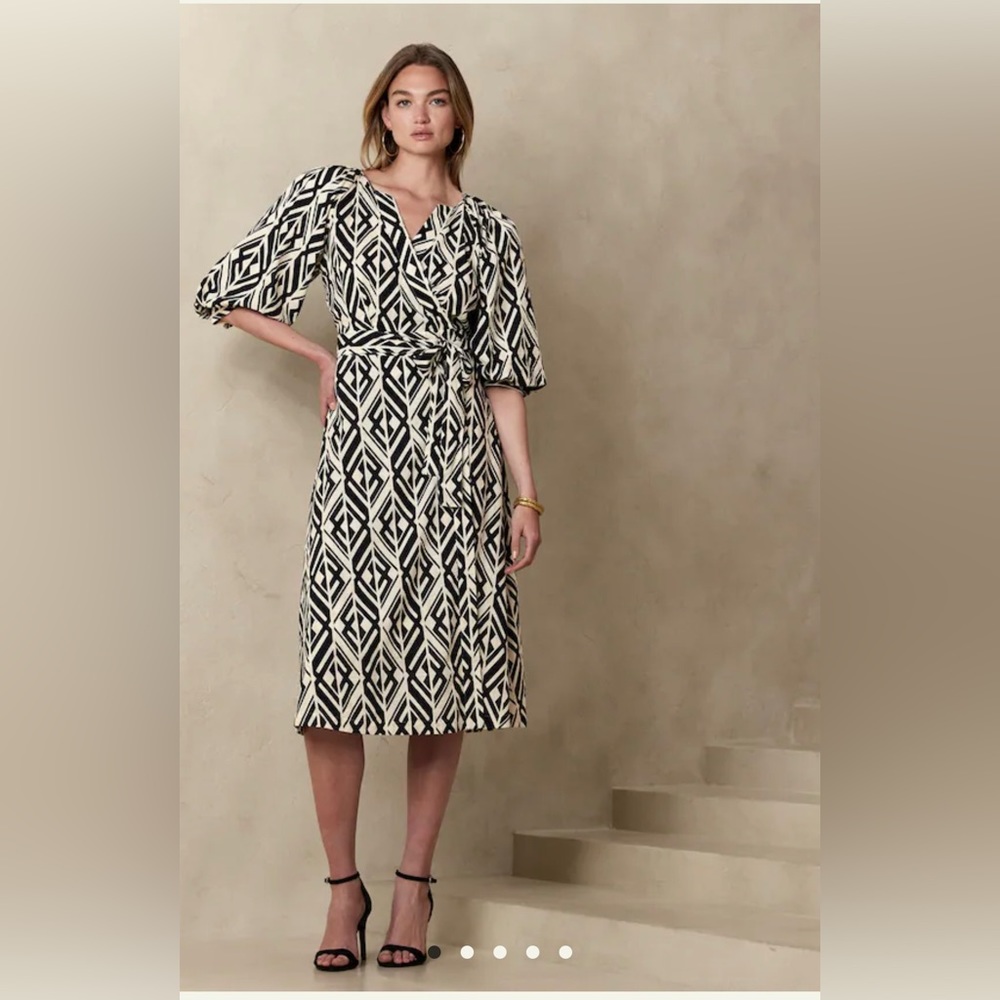 Banana Republic Black and White Geometric Midi Dress
